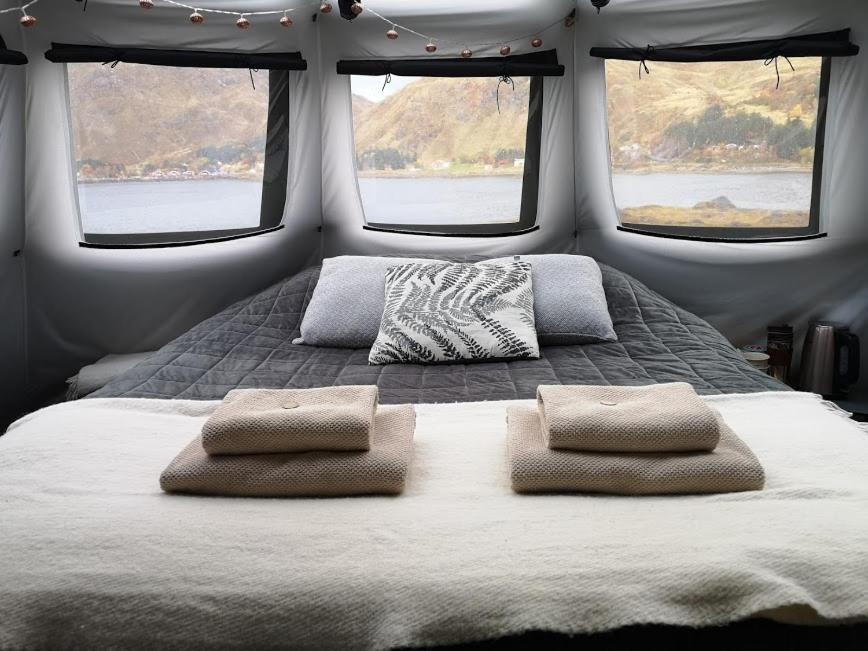 Glamping Lofoten Hotel Kongsjorda Luaran gambar